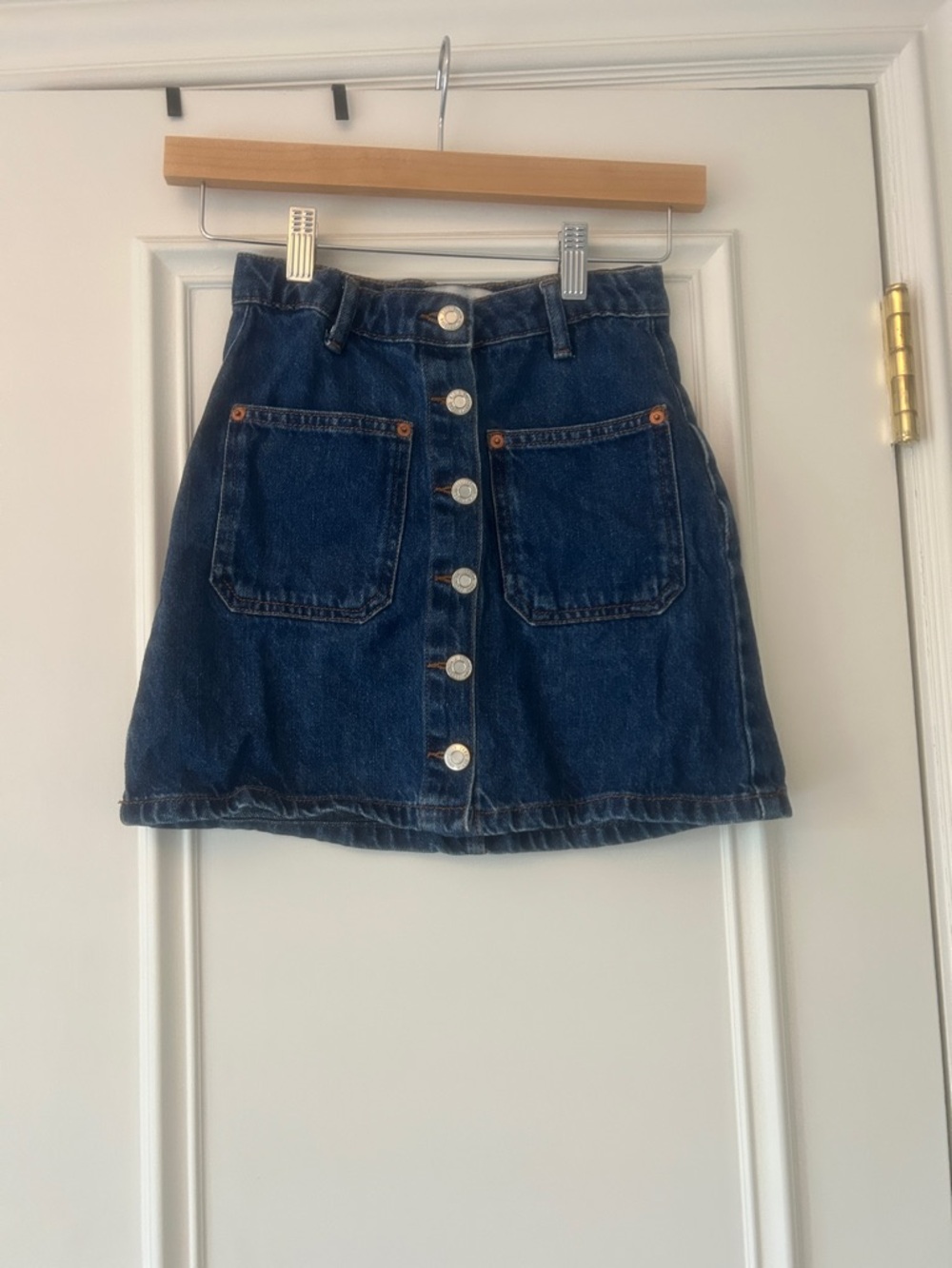 Zara kid Denim Button-Front Skirt size 8